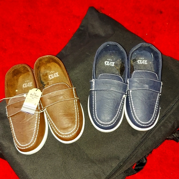 Size 13 boys boat shoes bundle brand New - Picture 1 of 8